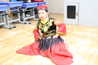 b097ae2d534e83d374c1acf26526eb2.jpg