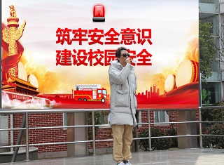 4ce682c44b9b824b5a226f5a27b2fc2.jpg