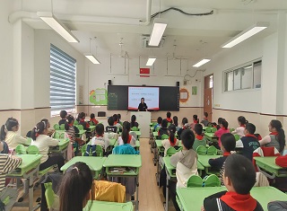 d900a04f17b4defdf8eeaf647632237f.jpg